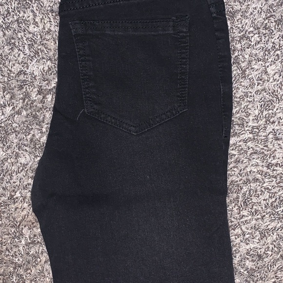 Black Girls size 10 BCBG jeans like new - Picture 6 of 6